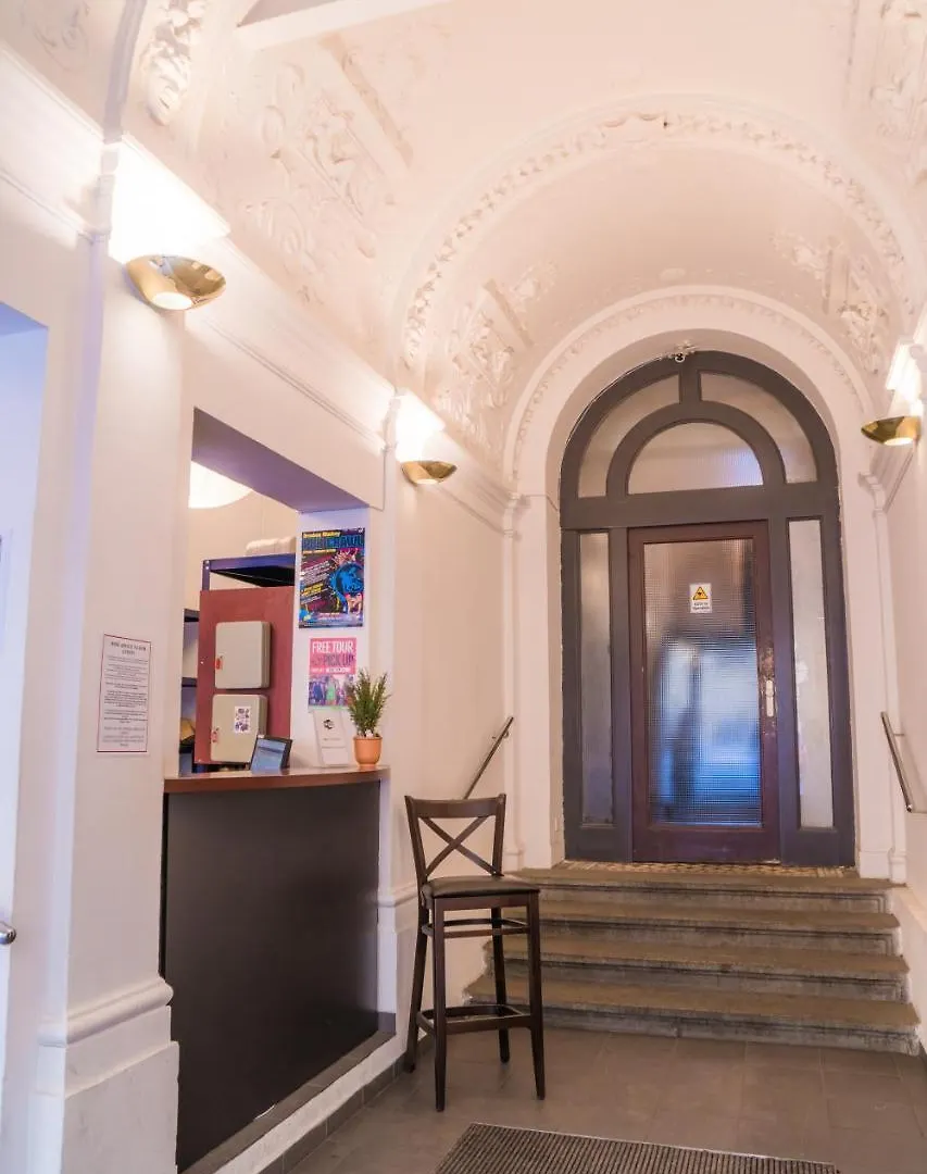 Cosmopole Hostel Prague 0*,  Czech Republic